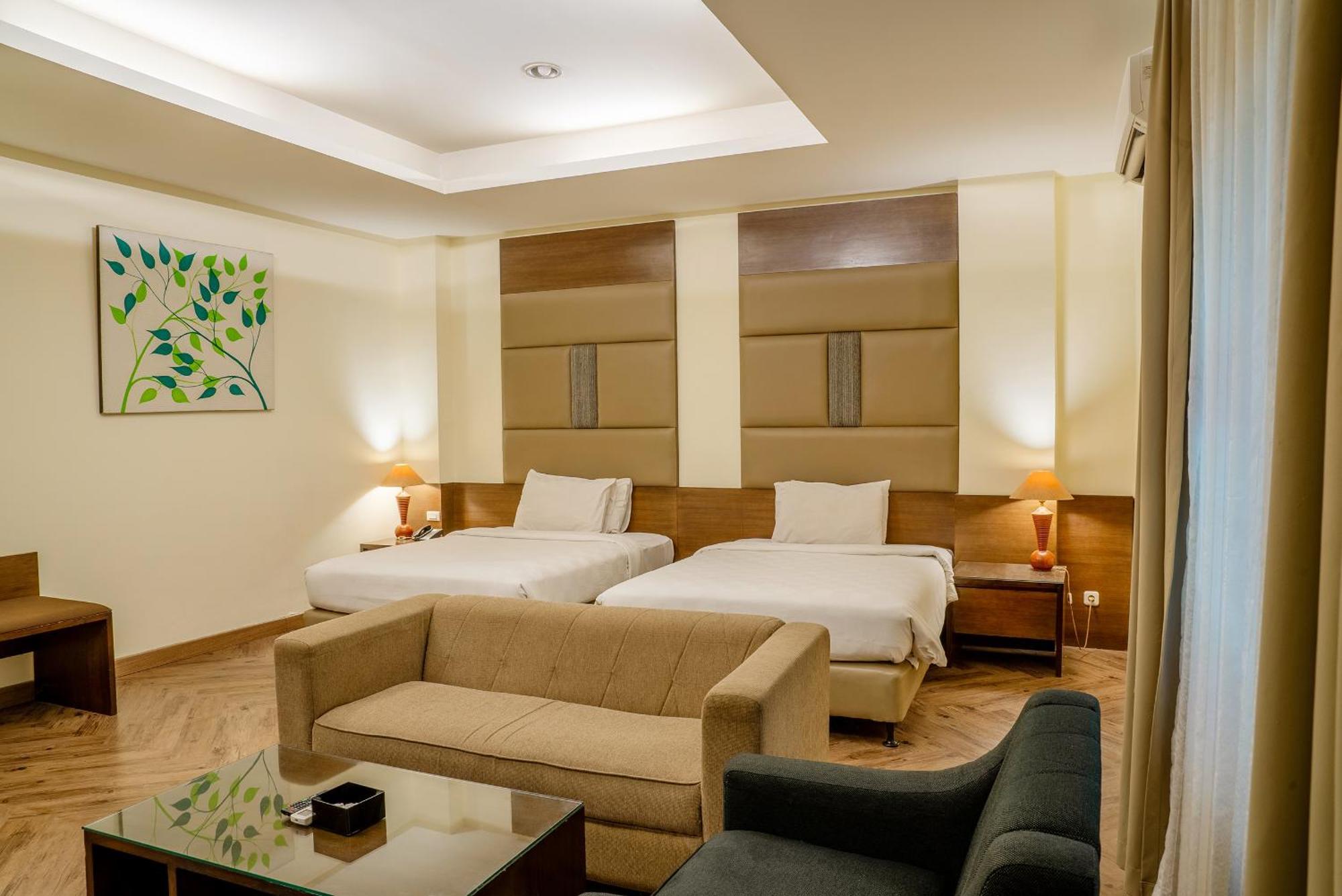 Hotel Alia Cikini Cakarta Dış mekan fotoğraf